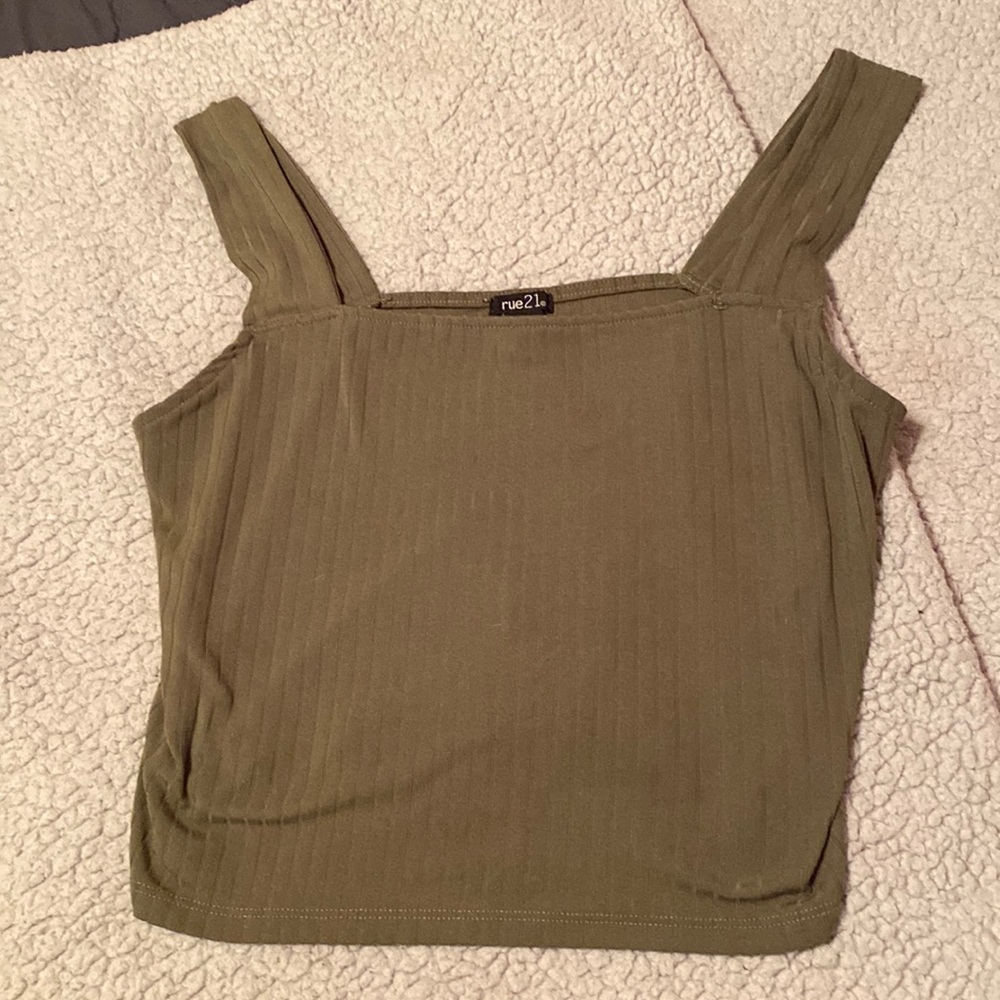 women’s crop - Picture 1 of 1